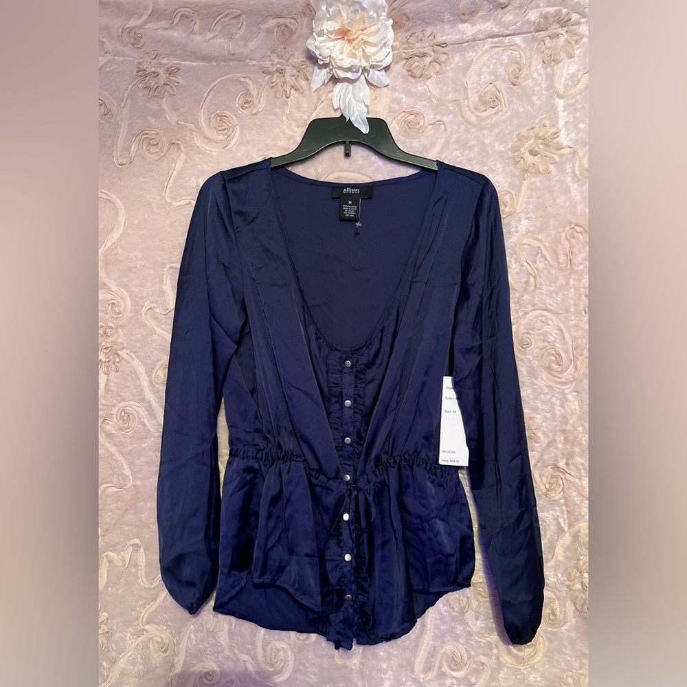 Size Medium Blue Alison Morgan Blouse